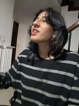 Pokazy przed kamerką – Violet_rousse7