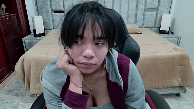 laureentt_'s Live XXX Chat