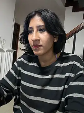 Violet_rousse7 Adlı Modelin Web Kamerası Şovu