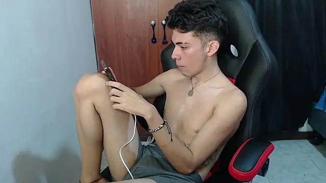 Hiso_kai webkamerás műsora