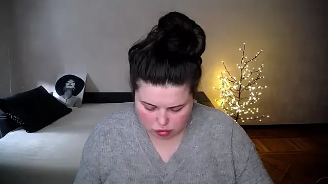 Chat XXX en directo de Emily_Mo