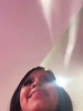 Živý XXX chat Lauraaa_pink18