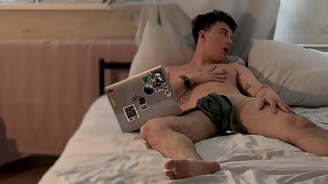 Chat XXX ao vivo de coolskum0