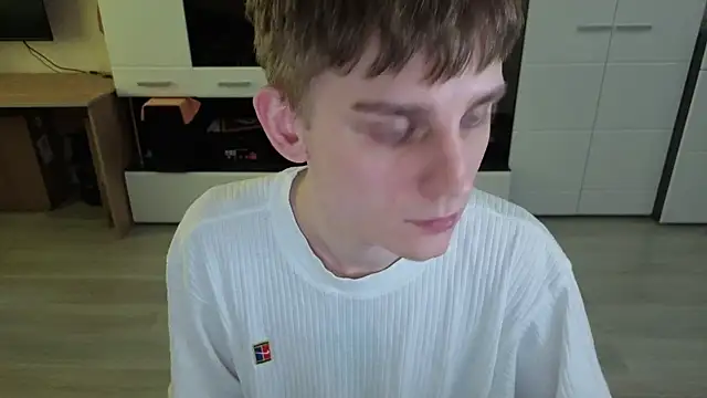 angryzan: онлайн-секс-чат