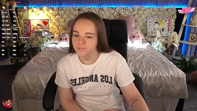 FoxyShy 라이브 XXX 채팅