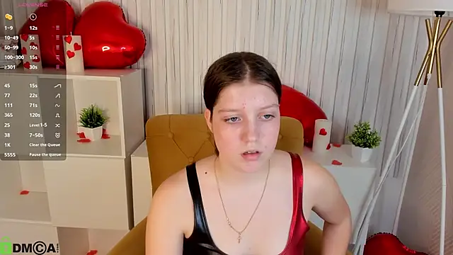 Casandra_Joness Adlı Modelin Canlı XXX Sohbeti