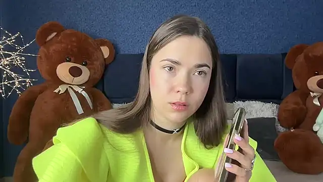 Mika_Miller Adlı Modelin Canlı XXX Sohbeti