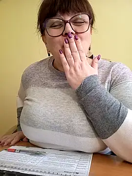 Chat XXX en directo de BrandiOhNight