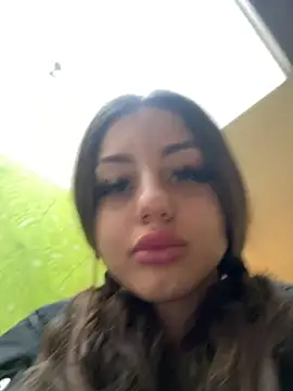 AnnastasiaJune's Webcam Show