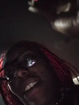 CinnaCakesss' Webcam Show