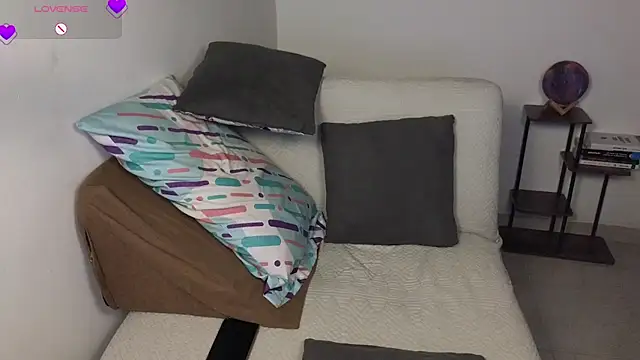 blue__moon_'s Live XXX Chat