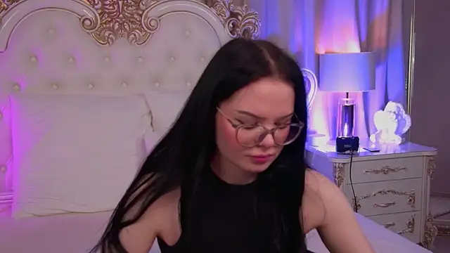 CindyMil Live XXX-chat