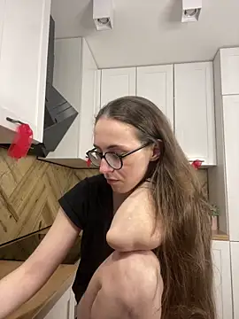 MartiniiSelenna Adlı Modelin Canlı XXX Sohbeti