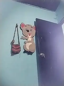 Ariell_Kieran Adlı Modelin Canlı XXX Sohbeti