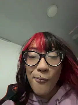 maya1_ Adlı Modelin Canlı XXX Sohbeti