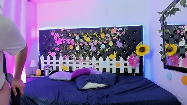 BellaRoge webkamerás műsora