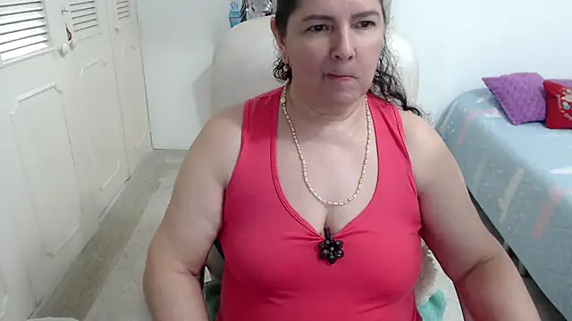 leonela_69 现场XXX聊天