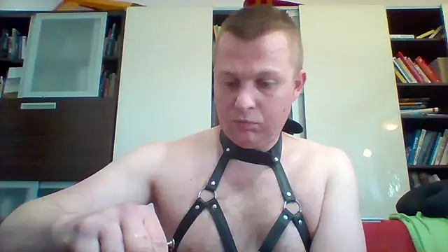 Matttthees 即時 XXX 聊天