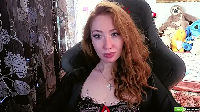 TinaBrook Adlı Modelin Canlı XXX Sohbeti