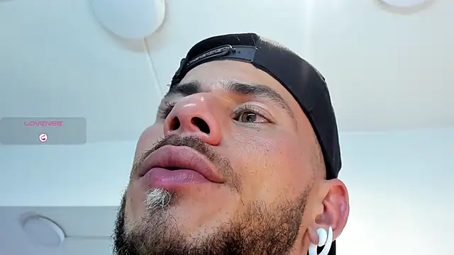 dylan_jacobx: онлайн-секс-чат