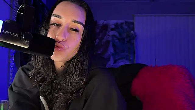 xoFrankie: вебкам-шоу