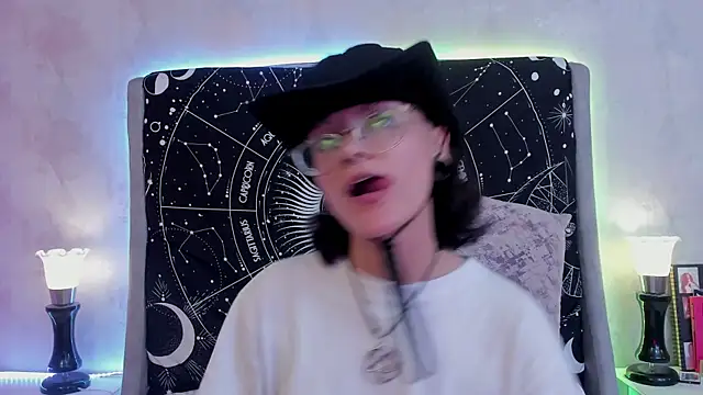 CaliferAndAurora Adlı Modelin Canlı XXX Sohbeti