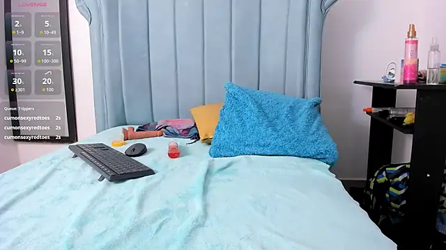 دردشة Mature_Skinny الجنسية المباشرة