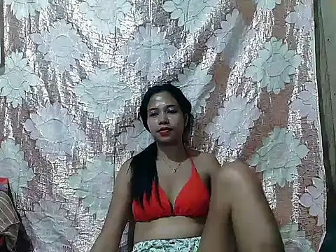 PinaySkinnyGirl Adlı Modelin Canlı XXX Sohbeti