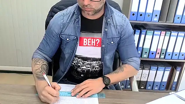 Вебкам-шоу Evasionee