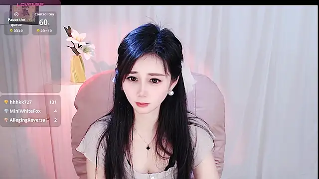 Emily-888888 网络视讯表演