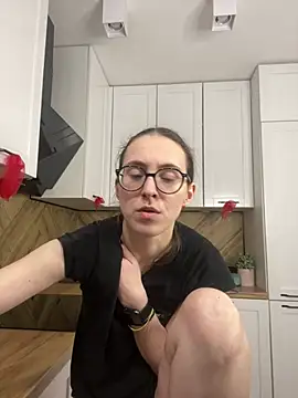 Czat XXX na żywo – MartiniiSelenna