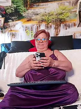 QueenPammy1 Live XXX-Chat