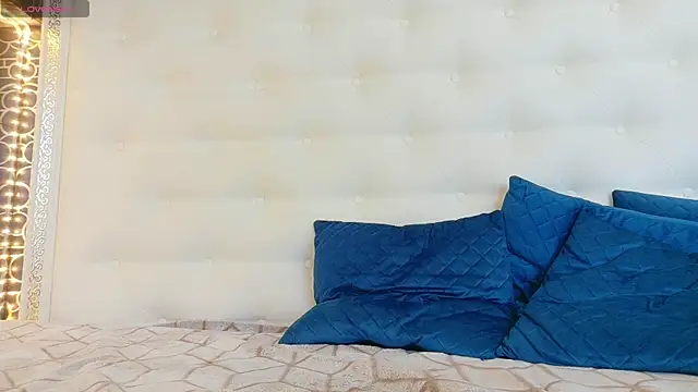 karissia Adlı Modelin Canlı XXX Sohbeti