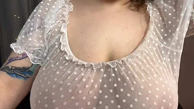 riierra's Live XXX Chat