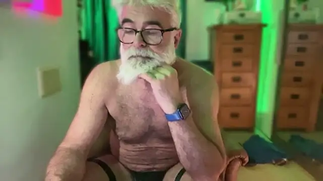 LeatherSdaddy Show Webcam