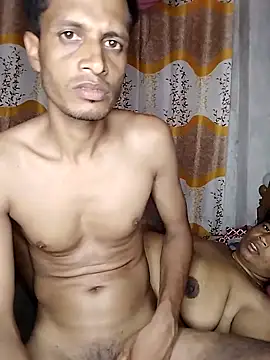 Онлайн чат XXX Priankaboudi