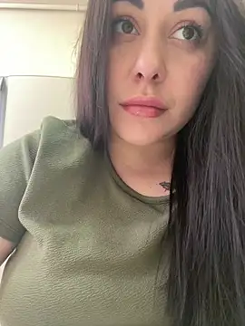 DaisyStreet's Live XXX Chat