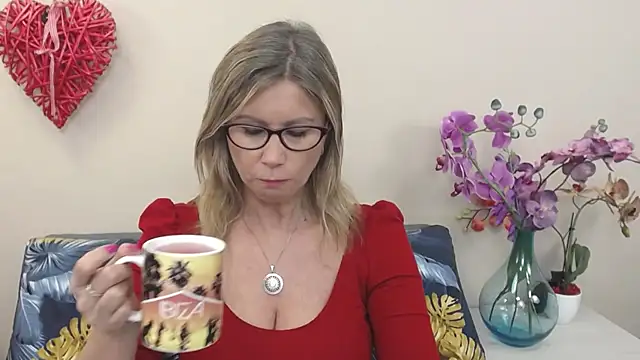 DoreenSexy: онлайн-секс-чат