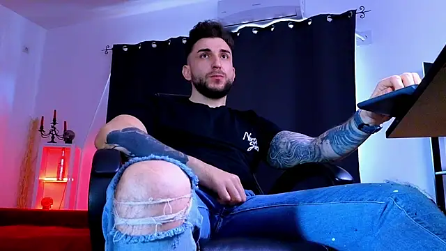 Вебкам-шоу MightyAaron66