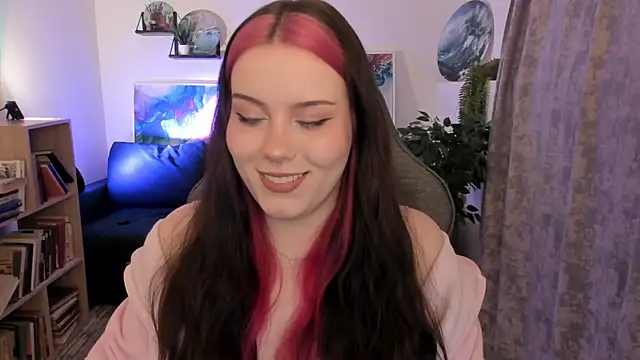 CoraMielのライブXXXチャット