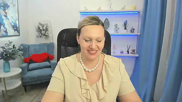 NinaStarle 라이브 XXX 채팅