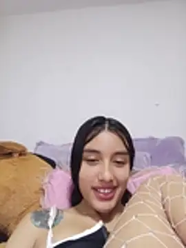 sweetdubros2 Adlı Modelin Canlı XXX Sohbeti