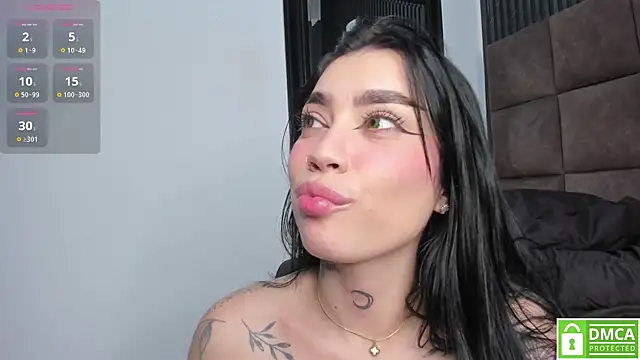 Scarlet__Jones_ 现场XXX聊天