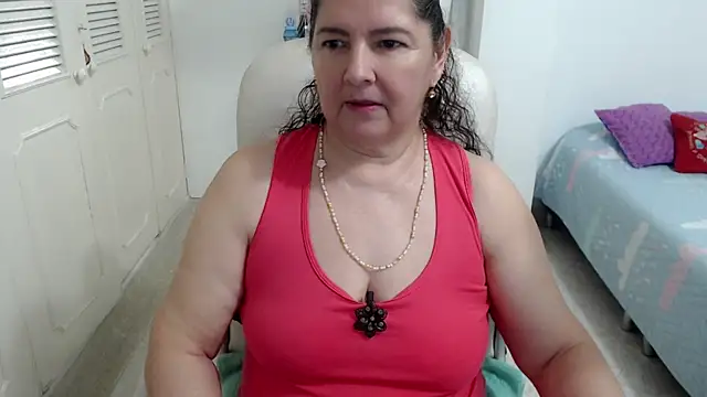 leonela_69 Adlı Modelin Canlı XXX Sohbeti