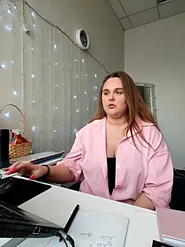 Juicy_PeachLux Adlı Modelin Canlı XXX Sohbeti