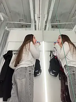 แชท XXX สดของ LeiaMood