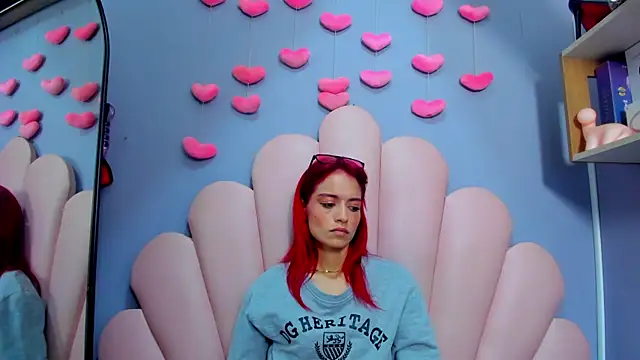 luci_miller Chat XXX in diretta