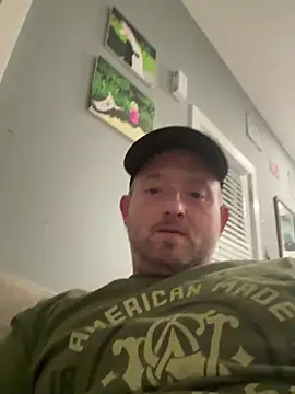 Chatroom XXX en direct de Enjoyedmine