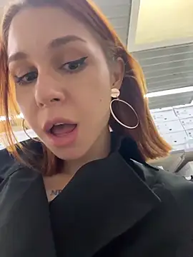 RosieSecret Chat XXX in diretta