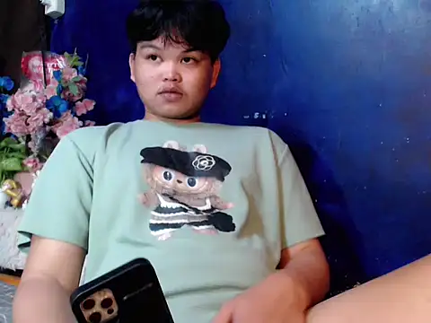 Rain_cum's Webcam Show